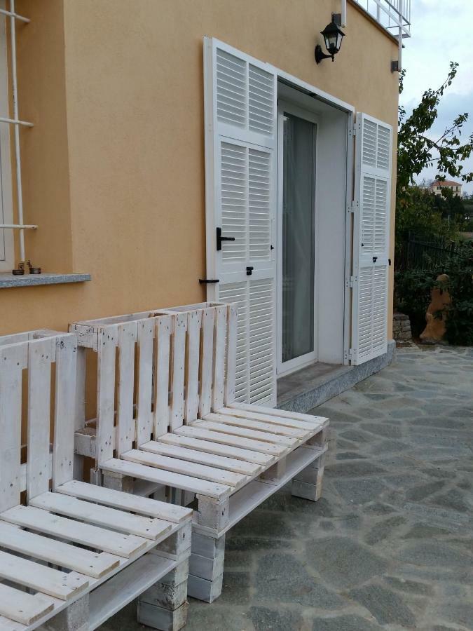 Colpi Di Timone B&B ฟีนาเลลีกูเร ภายนอก รูปภาพ
