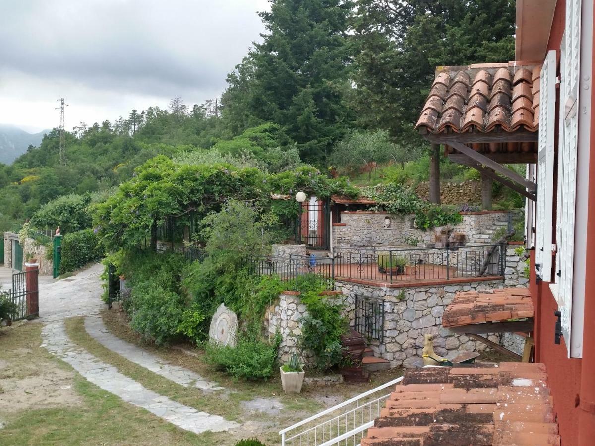 Colpi Di Timone B&B ฟีนาเลลีกูเร ภายนอก รูปภาพ